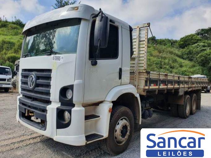 VOLKSWAGEN CONSTELLATION 15/15