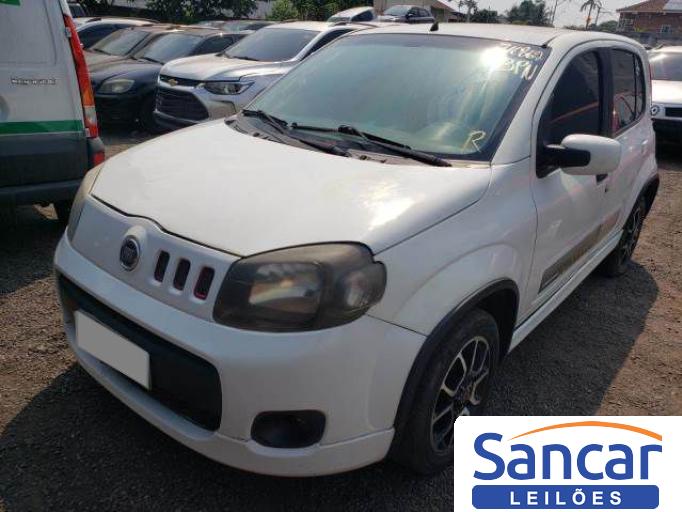 FIAT UNO 13/13