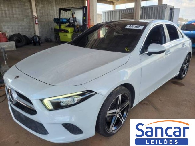 MERCEDES BENZ CLASSE A SEDAN 20/20