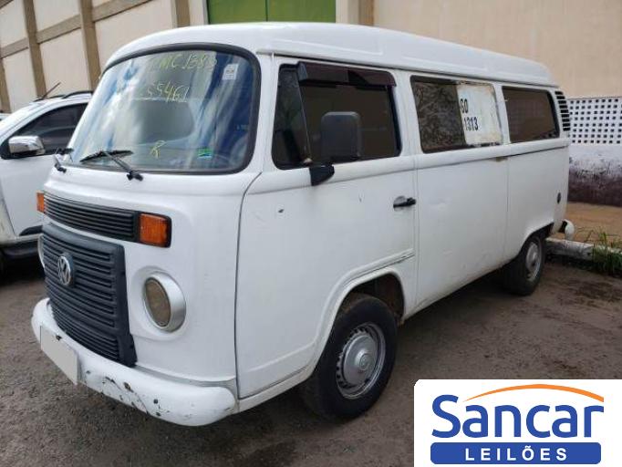 VOLKSWAGEN KOMBI 10/11