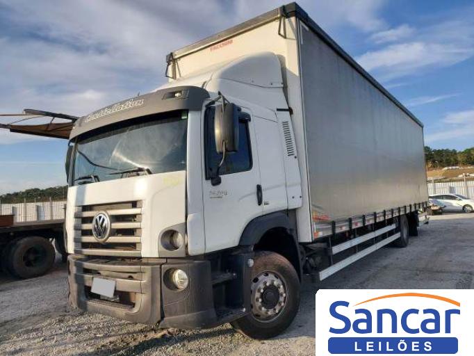 VOLKSWAGEN CONSTELLATION 16/17