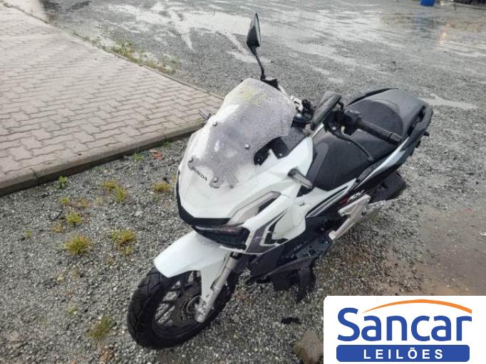 HONDA  ADV 21/21